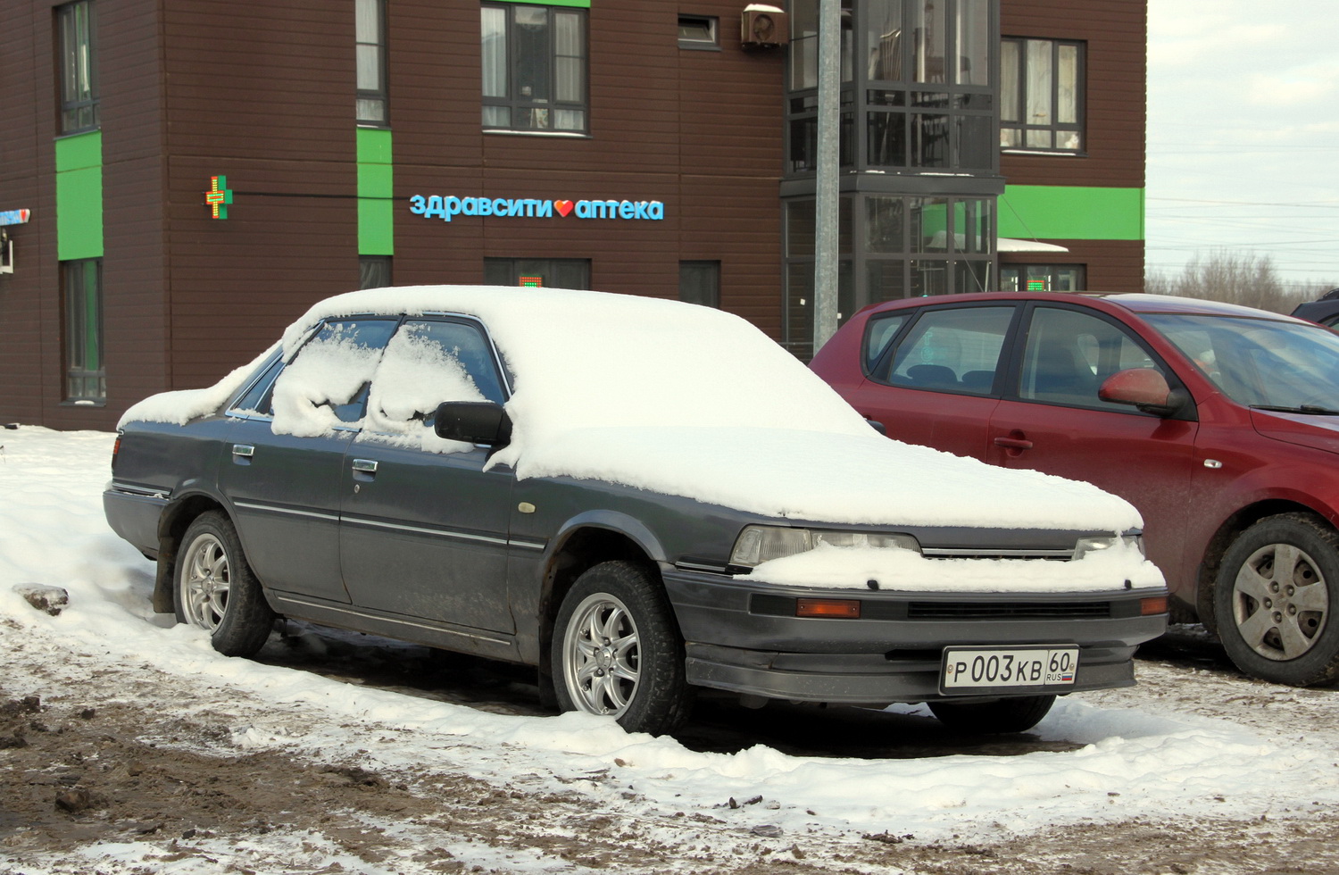 Псковская область, № Р 003 КВ 60 — Toyota Camry (V20) '86-91