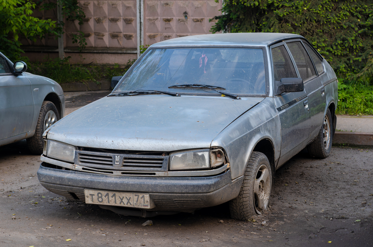 Тульская область, № Т 811 ХХ 71 — Москвич-214145 Святогор '98-99