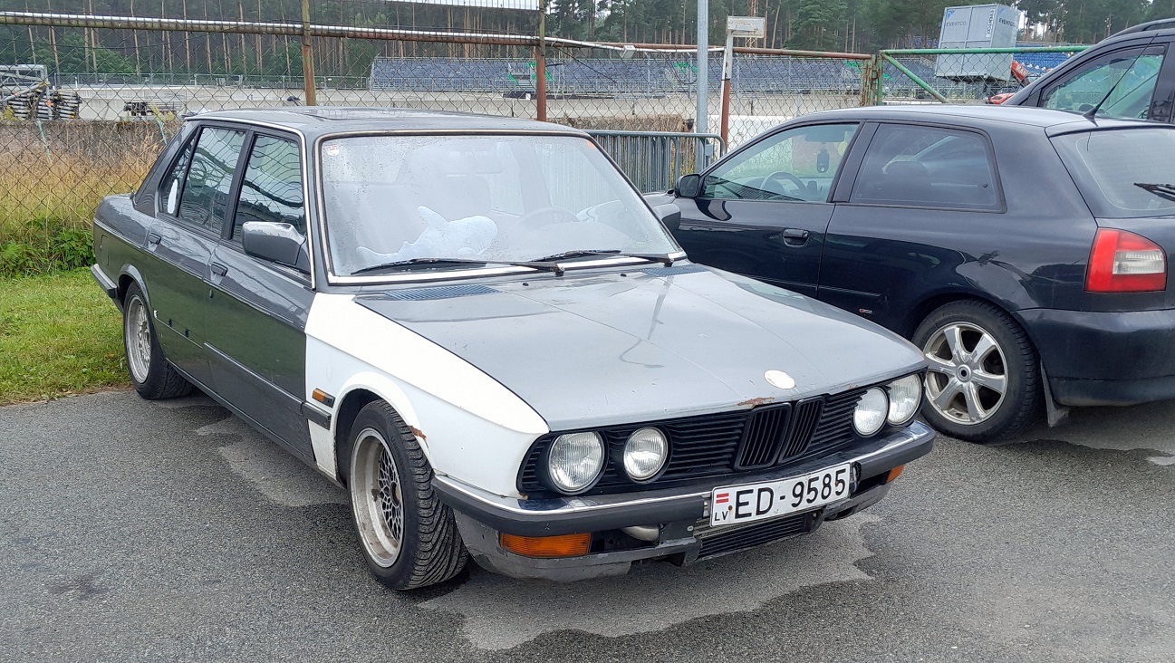 Латвия, № ED-9585 — BMW 5 Series (E28) '82-88