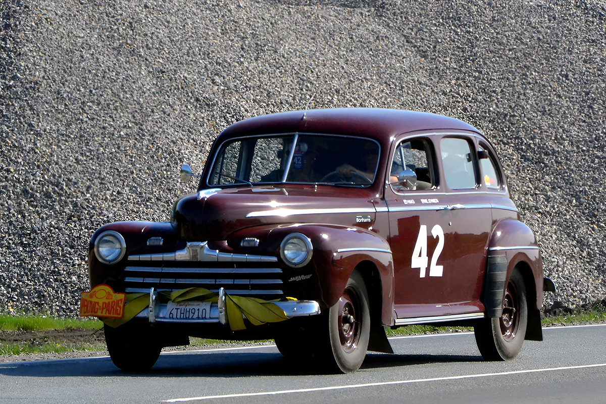 США, № 42 — Ford Super Deluxe '46-48; Ралли Пекин — Париж (Свердловская область)