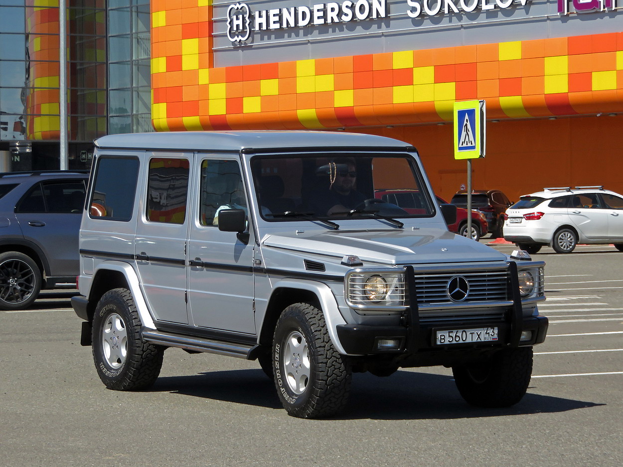 Кировская область, № В 560 ТХ 43 — Mercedes-Benz (W463) '90-97; Кировская область — Выставка ретро-автомобилей в Кирове 18 июля 2026 года