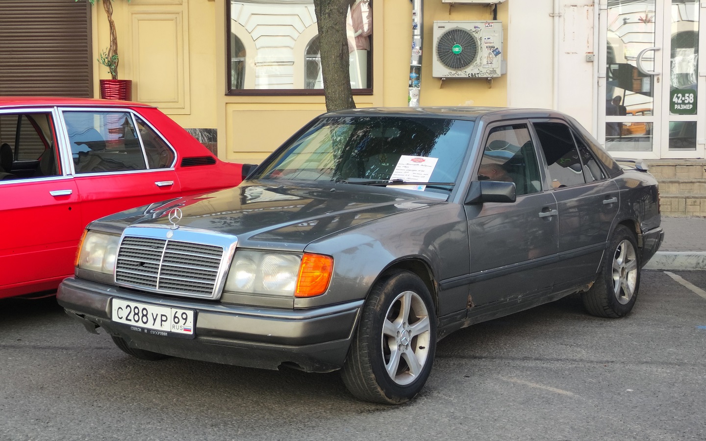 Тверская область, № С 288 УР 69 — Mercedes-Benz (W124) '84-96; Тверская область — День города Твери 2026