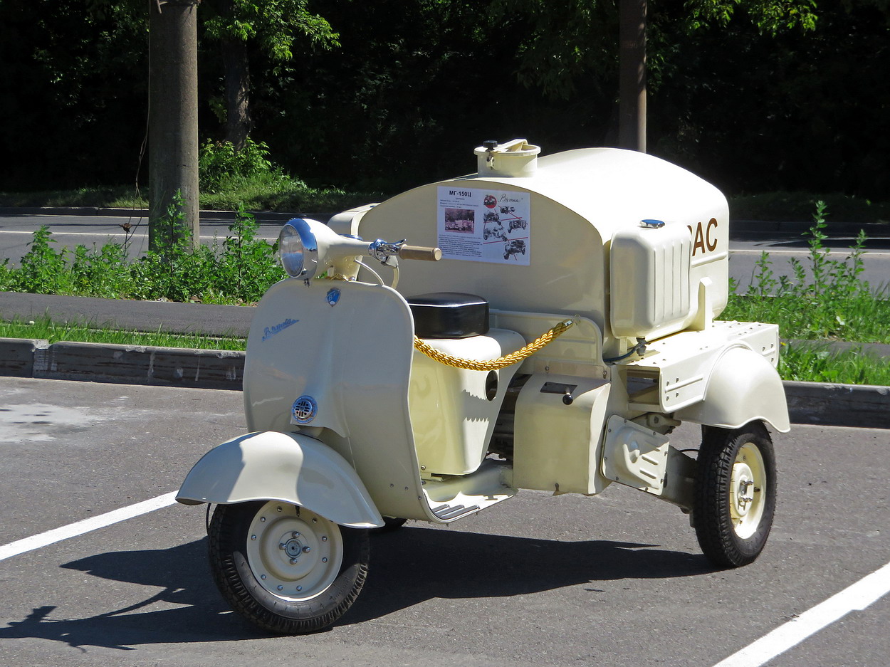 Кировская область, № (43) Б/Н МТ 0011 — Вятка МГ-150Ц '59-60; Кировская область — Выставка ретро-автомобилей в Кирове 18 июля 2026 года