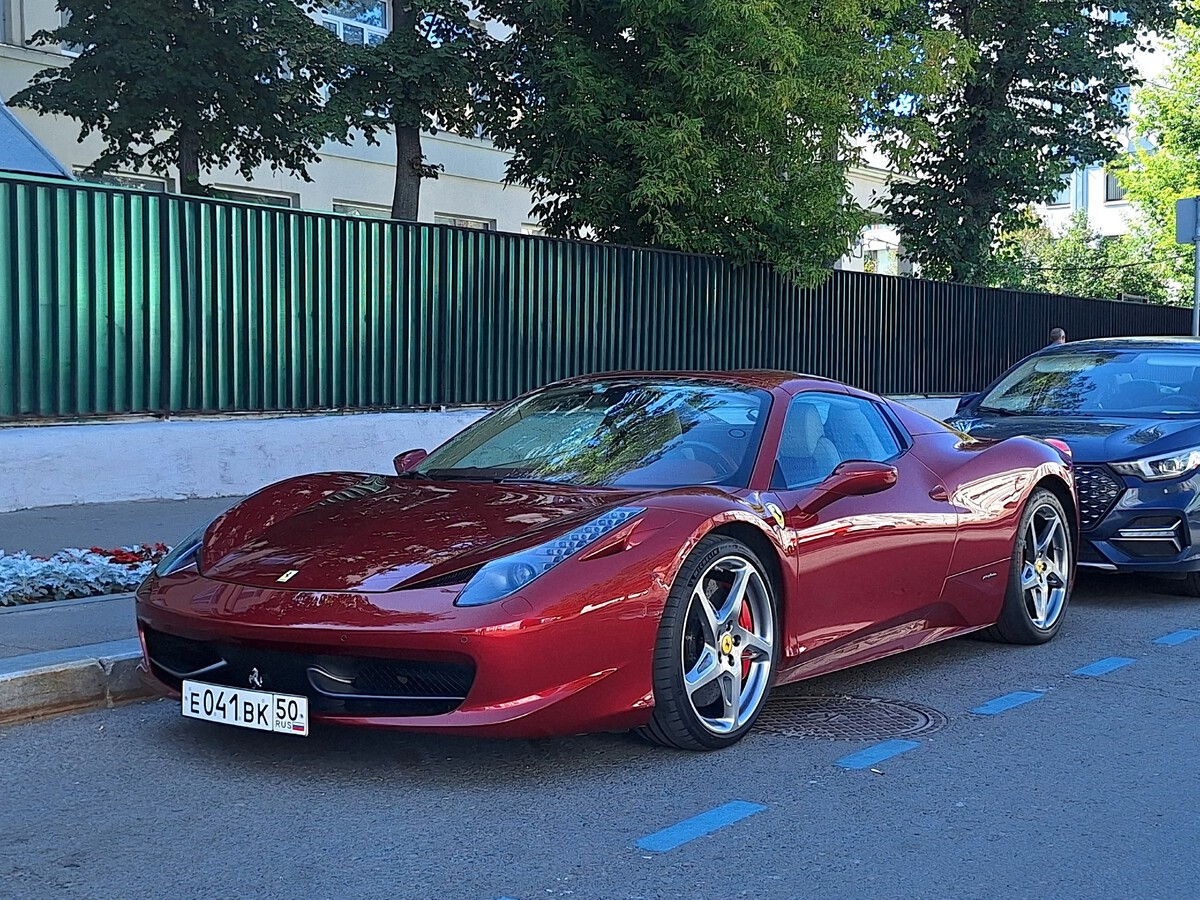 Московская область, № Е 041 ВК 50 — Ferrari 458 Spider '11-15
