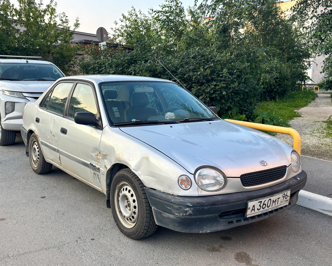 Свердловская область, № А 360 МТ 96 — Toyota Corolla (E110) '95-02