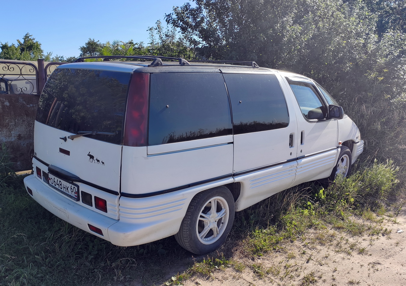 Псковская область, № О 648 НК 60 — Chevrolet Lumina APV '89-96