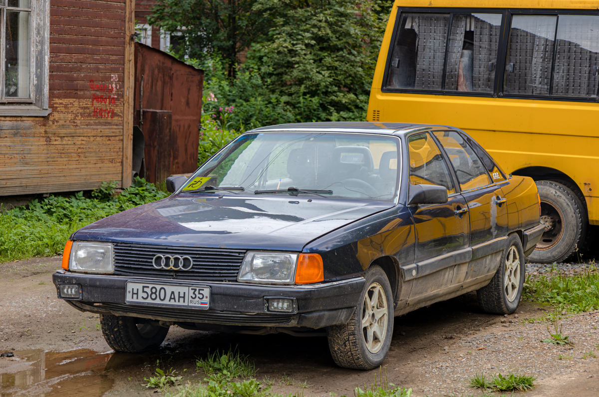 Вологодская область, № Н 580 АН 35 — Audi 100 (C3) '82-91