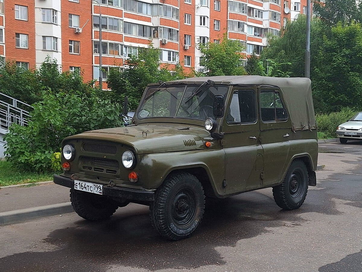 Москва, № Е 164 ТС 799 — УАЗ-3151 '85-03