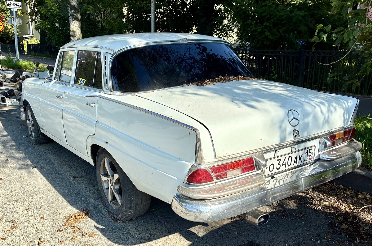Северная Осетия, № О 340 АК 15 — Mercedes-Benz (W111/W112) '59-71