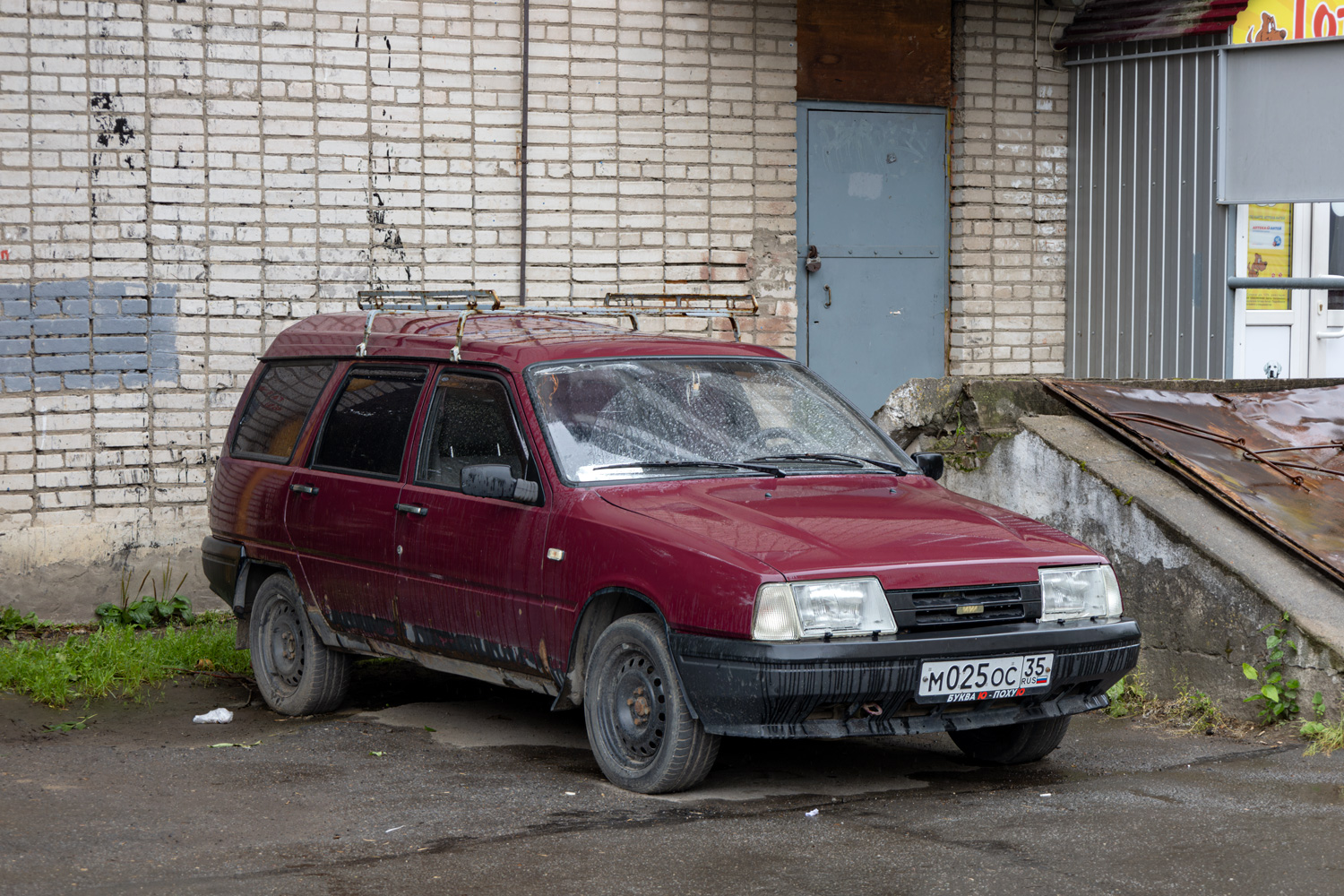 Вологодская область, № М 025 ОС 35 — Иж-21261-030 '04-05