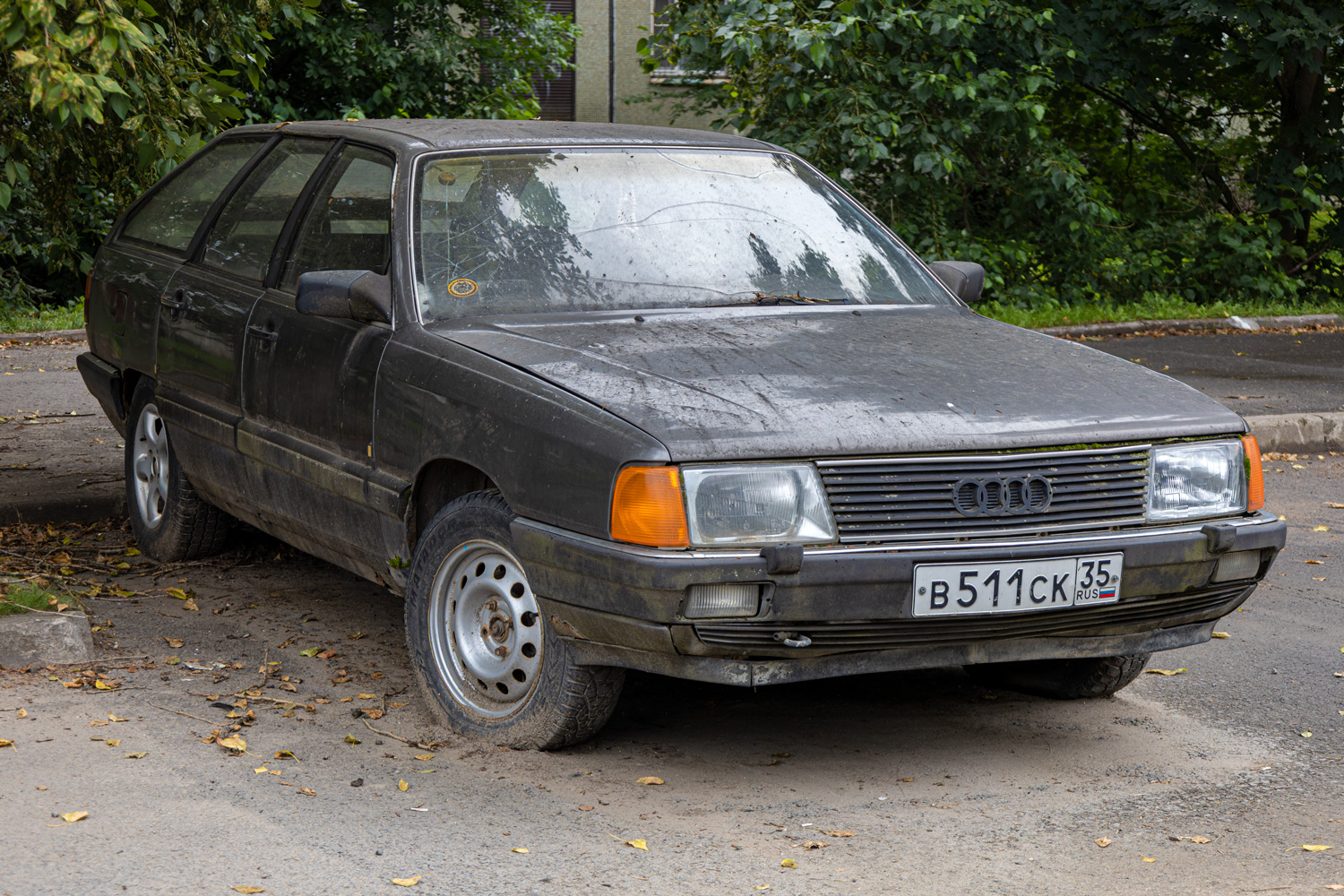 Вологодская область, № В 511 СК 35 — Audi 100 Avant (C3) '82-91