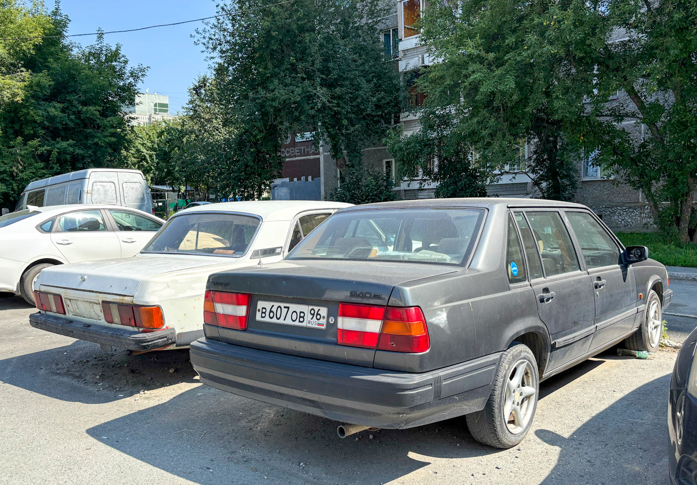 Свердловская область, № В 607 ОВ 96 — Volvo 940 '90-98; Транспортные средства без номеров (Свердловская область)