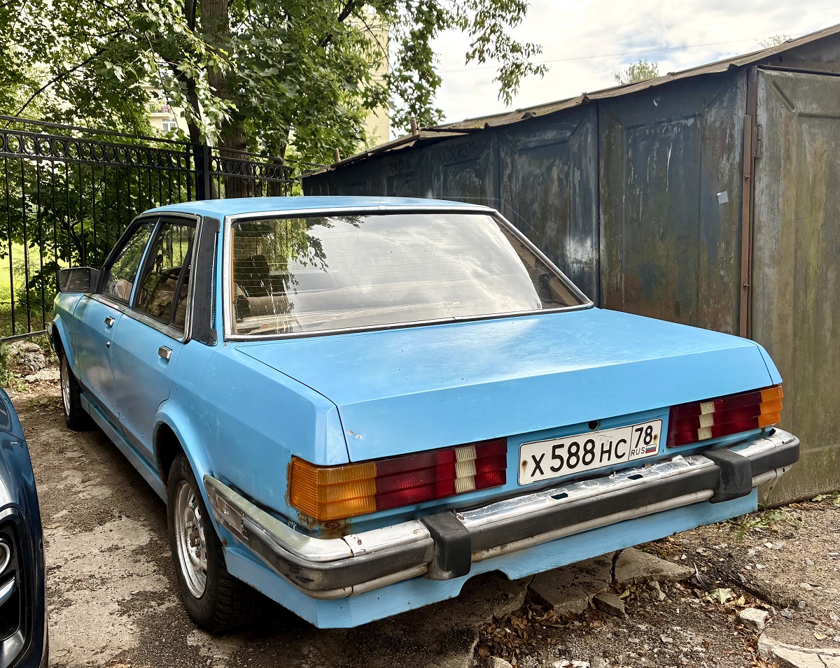 Санкт-Петербург, № Х 588 НС 78 — Ford Granada MkII '77-85