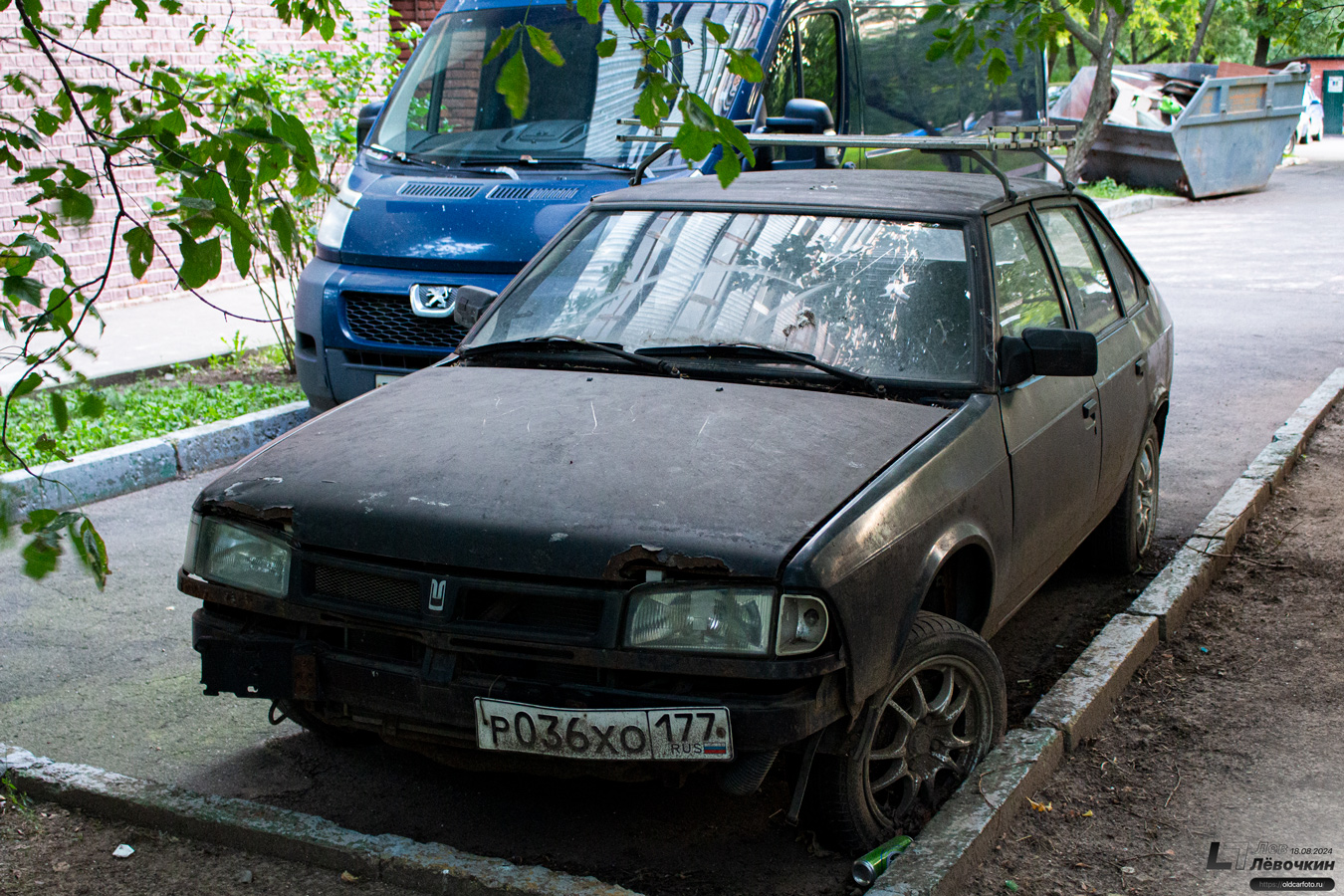 Москва, № Р 036 ХО 177 — Москвич-214145 Святогор '98-99