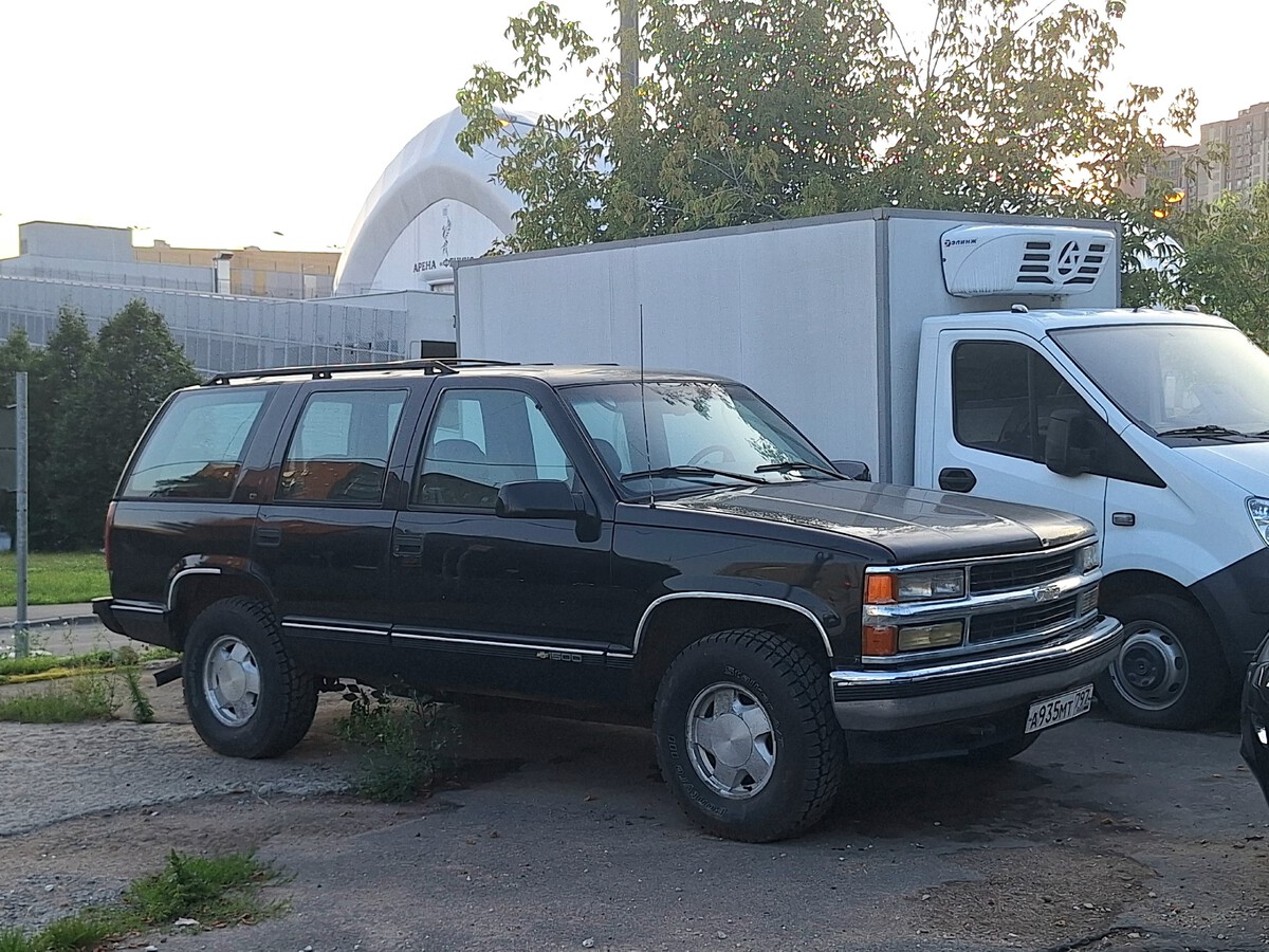 Москва, № А 935 МТ 797 — Chevrolet Tahoe (1G) '92-99