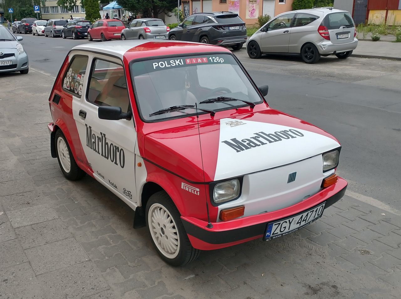 Польша, № ZGY 44710 — Polski FIAT 126p '73-00