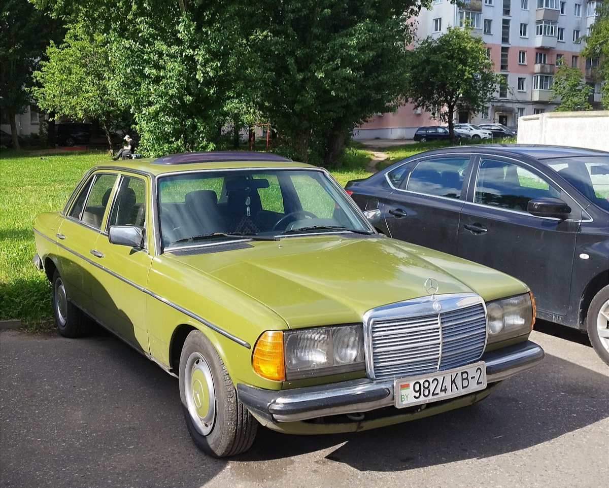 Витебская область, № 9824 КВ-2 — Mercedes-Benz (W123) '76-86