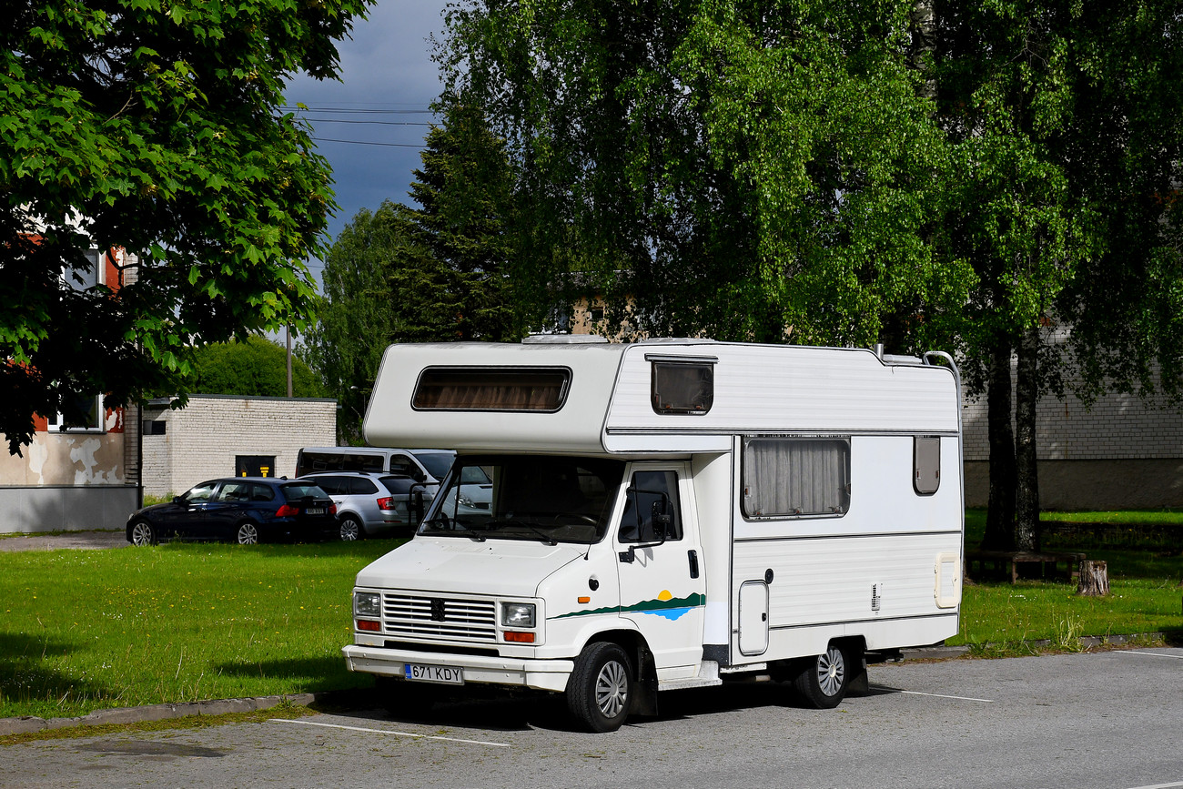 Эстония, № 671 KDY — Peugeot J5 '81-93