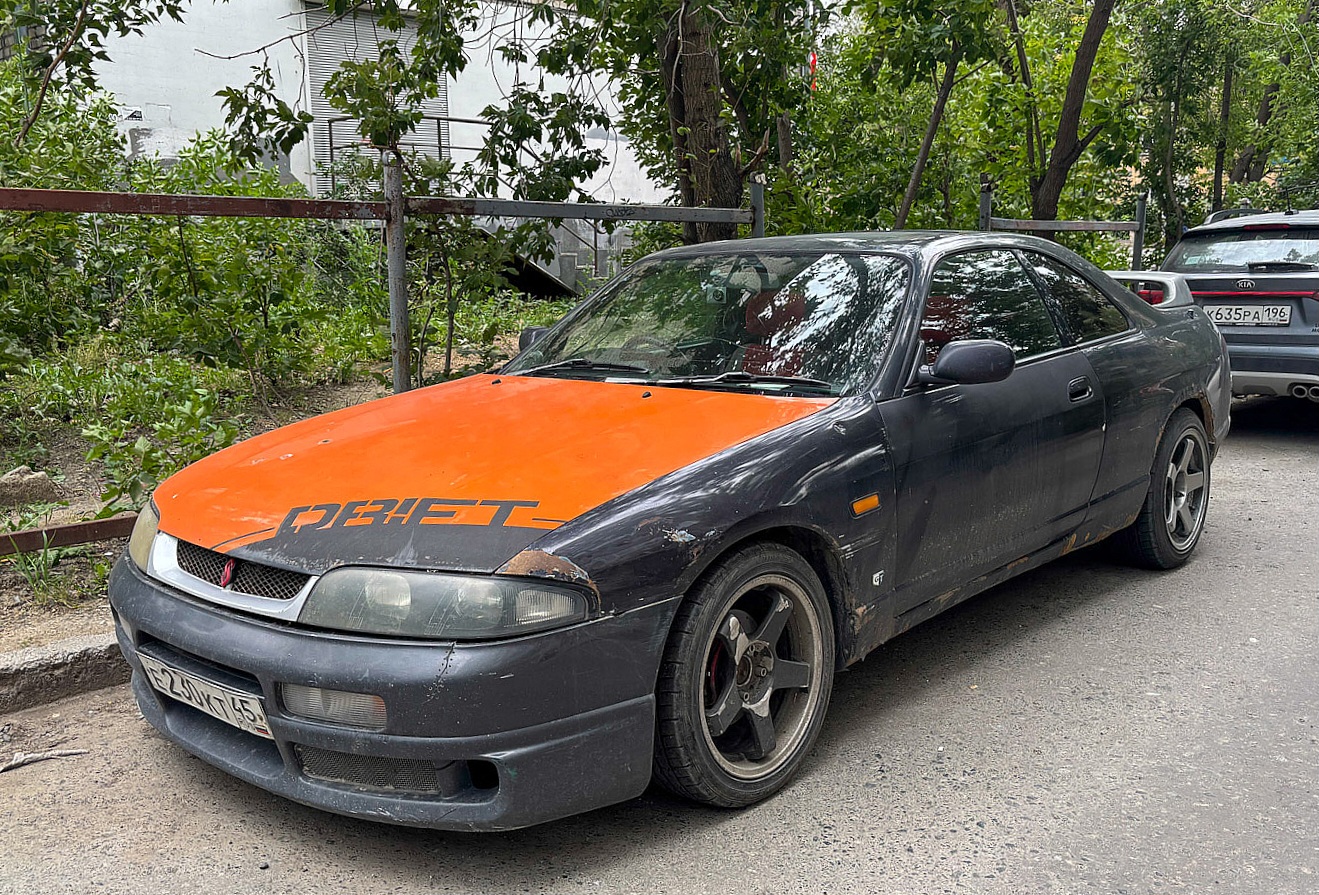 Курганская область, № Е 230 КТ 45 — Nissan Skyline (R33) '93-98