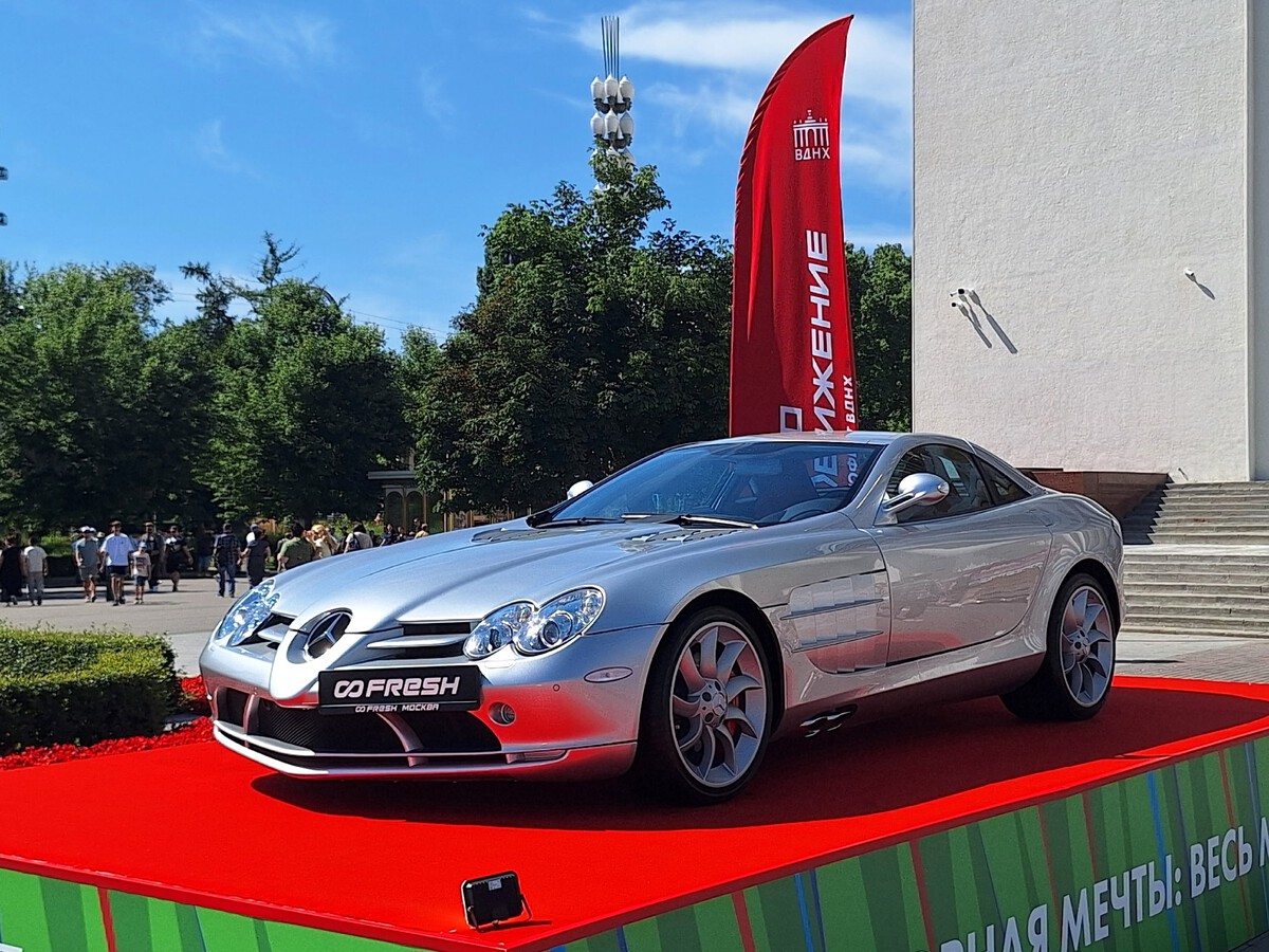 Москва, № (77) Б/Н 0803 — Mercedes-Benz SLR McLaren '03-09; Транспортные средства без номеров (Москва); Москва — Фестиваль "ПроДвижение" 2026