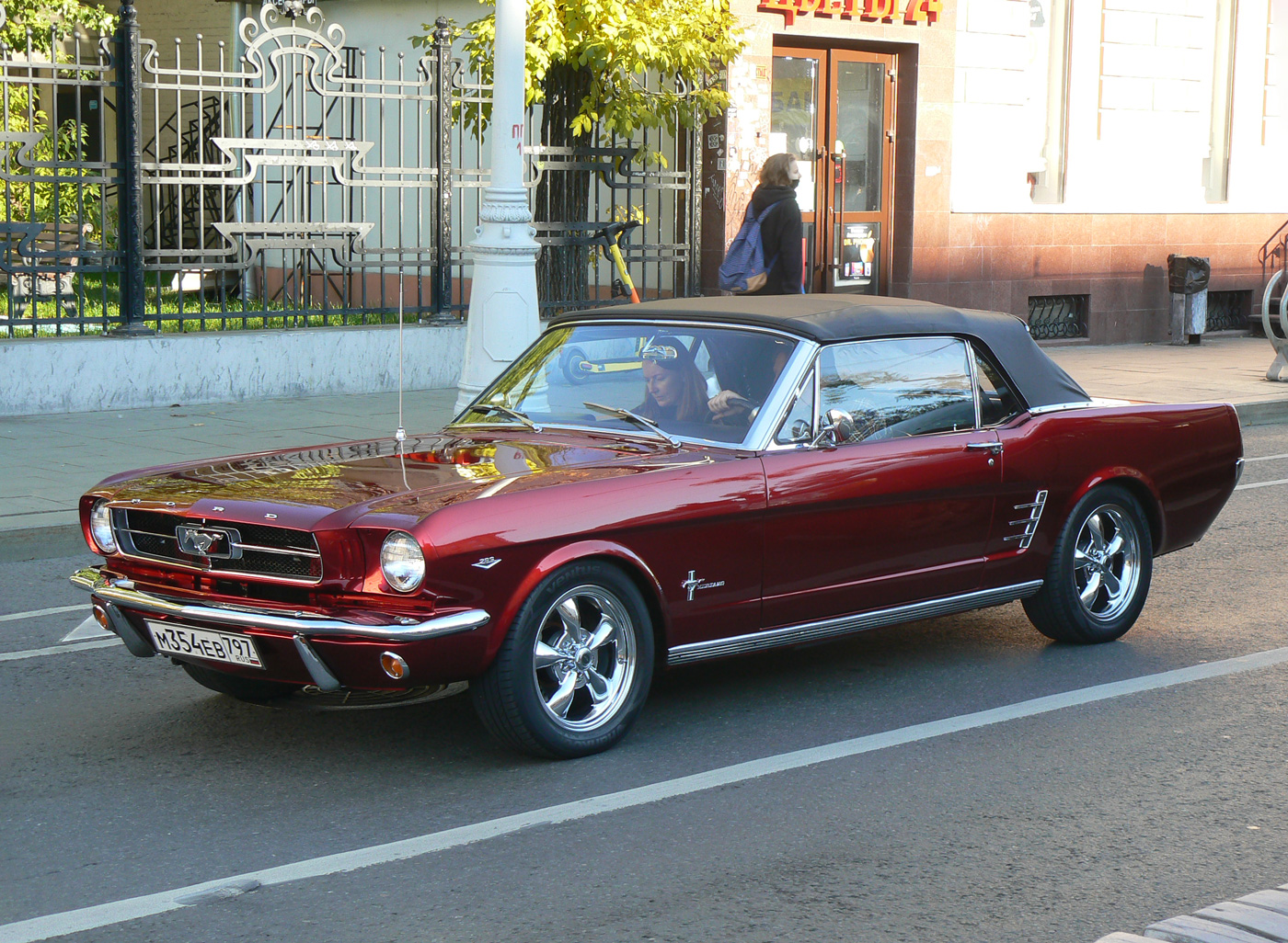 Москва, № М 354 ЕВ 797 — Ford Mustang (1G) '65-73
