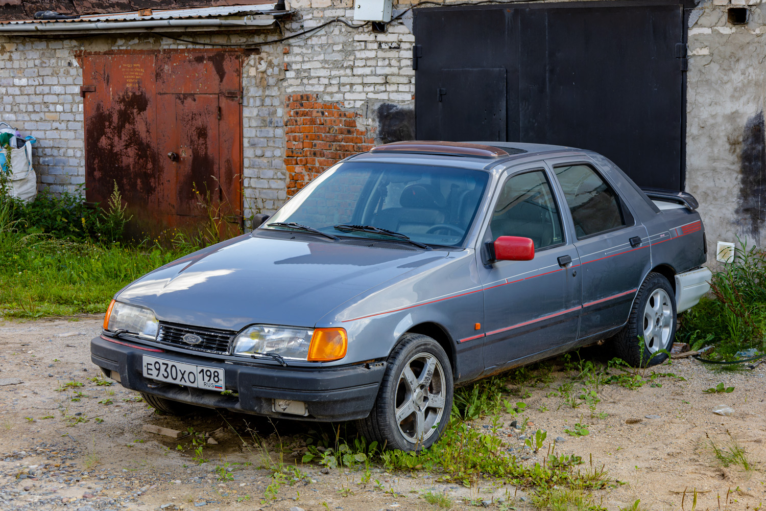 Санкт-Петербург, № Е 930 ХО 198 — Ford Sierra MkII '87-93