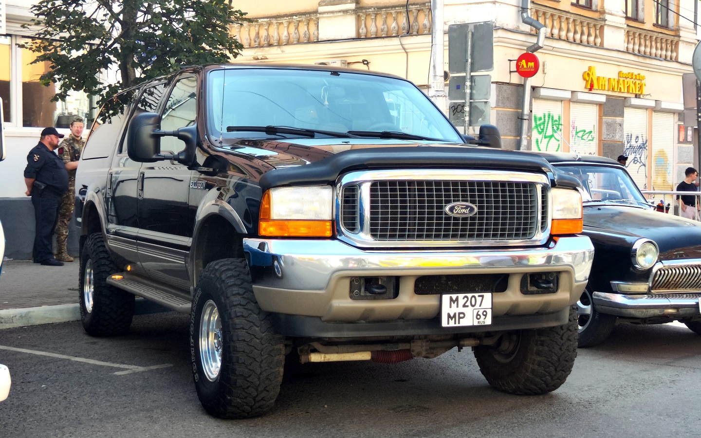 Тверская область, № М 207 МР 69 — Ford Excursion '99-05; Тверская область — День города Твери 2026