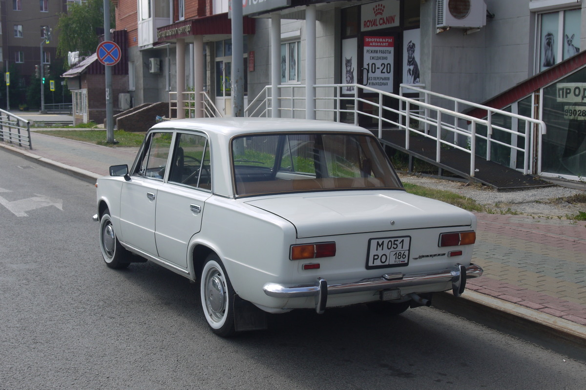 Ханты-Мансийский автоном.округ, № М 051 РО 186 — ВАЗ-2101 Жигули '70-83