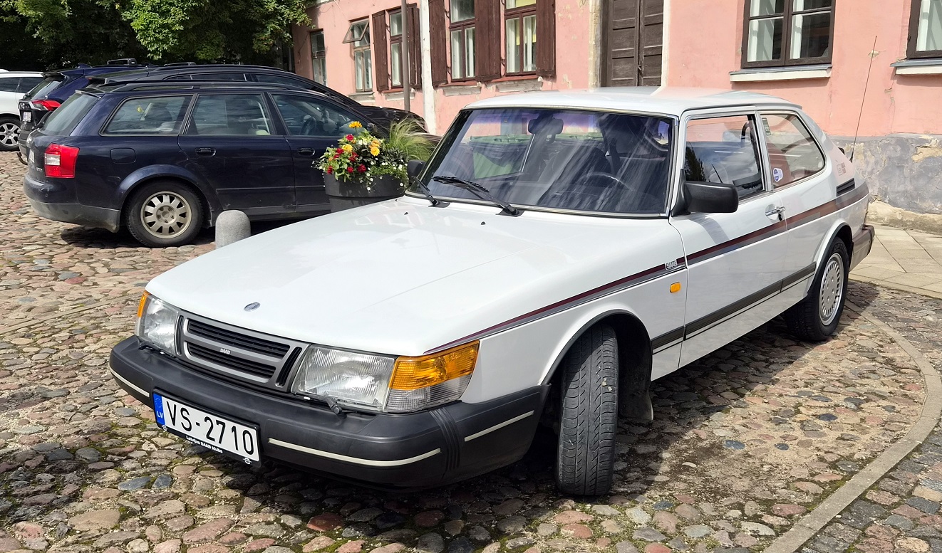 Латвия, № VS-2710 — Saab 900 '78-93