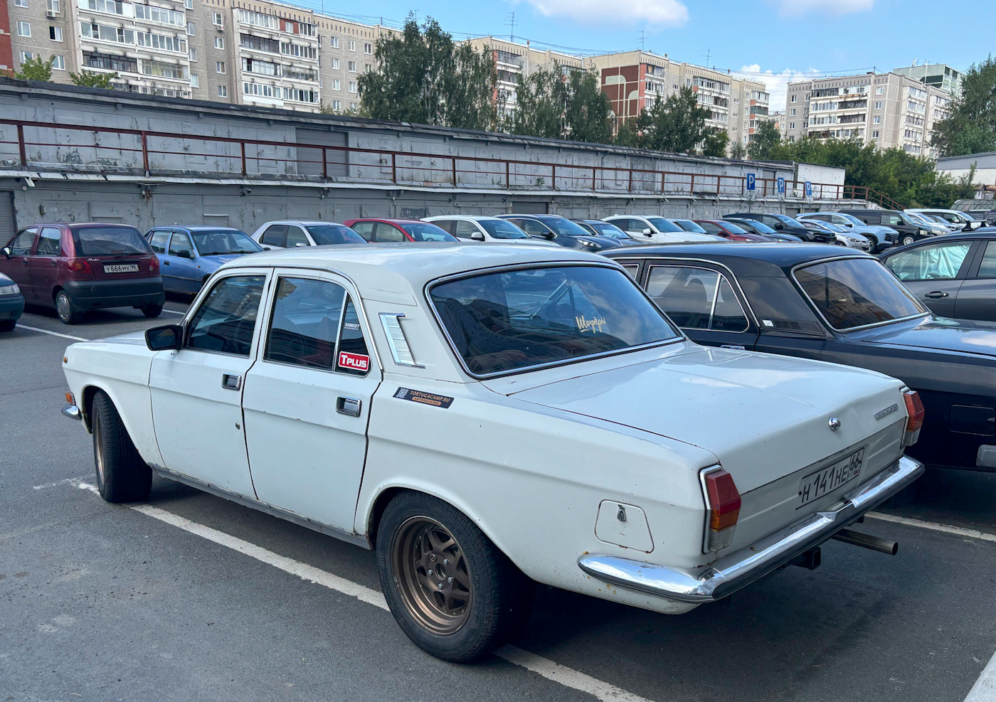 Свердловская область, № Н 141 НЕ 66 — ГАЗ-24-10 Волга '85-92