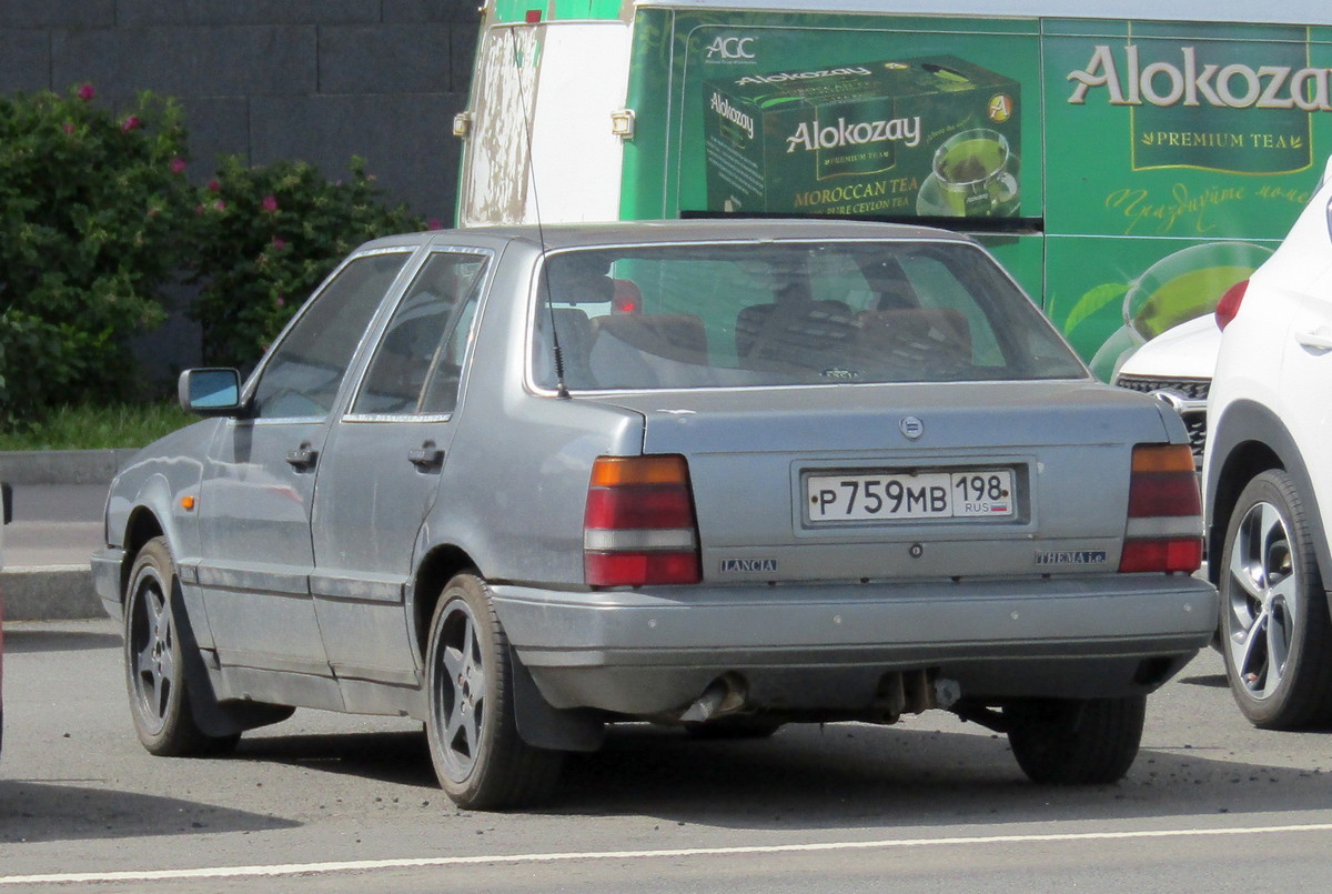 Санкт-Петербург, № Р 759 МВ 198 — Lancia Thema '84-94