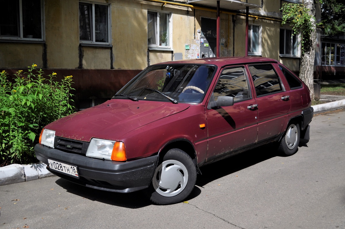 Удмуртия, № У 028 ТН 18 — Иж-2126-030 '98-05