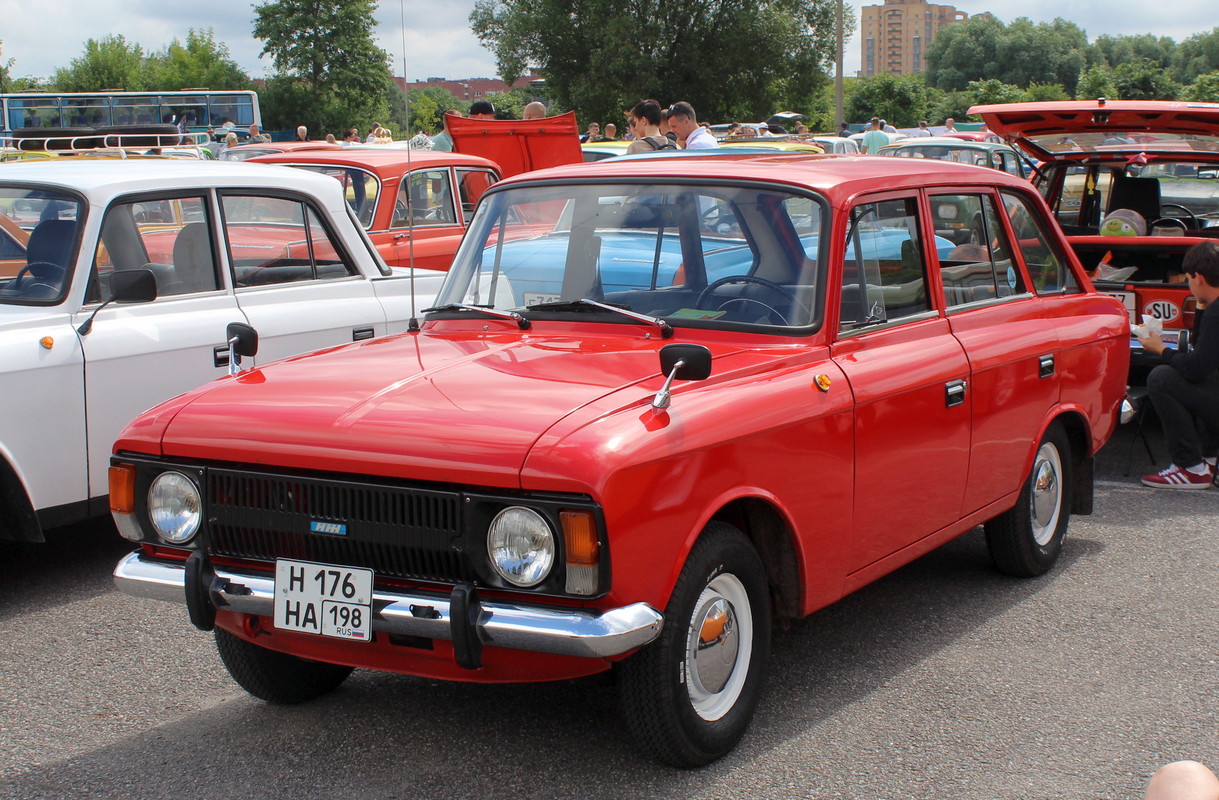Санкт-Петербург, № Н 176 НА 198 — Иж-21251 Комби '81-97; Санкт-Петербург — Ежегодный праздник "День Москвича"