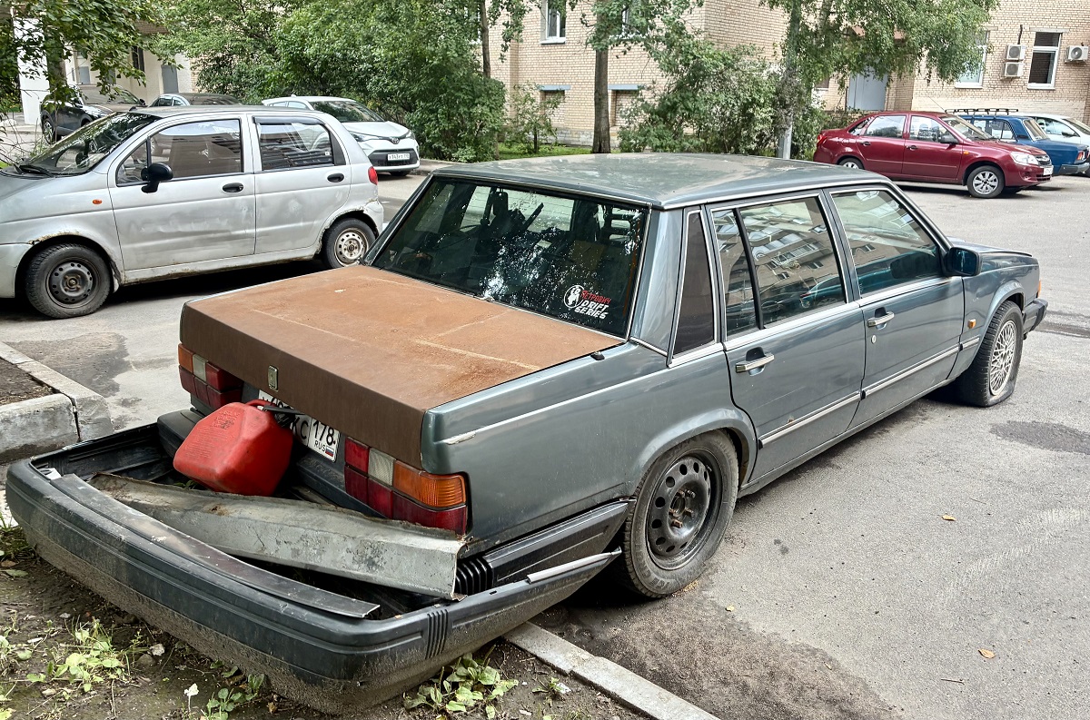 Санкт-Петербург, № Х 608 КС 178 — Volvo 760 GLE '84-90