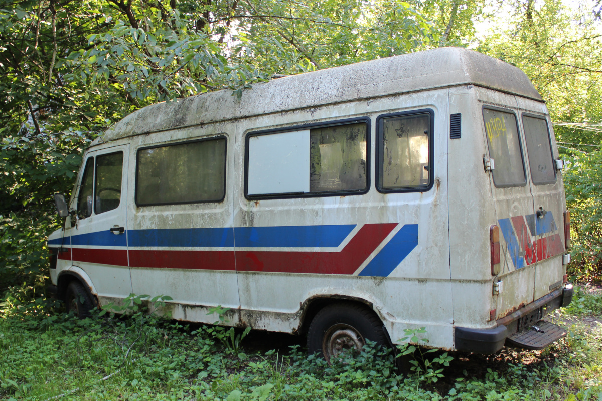 Московская область, № Х 149 ТХ 90 — Mercedes-Benz T1 308D '76-96