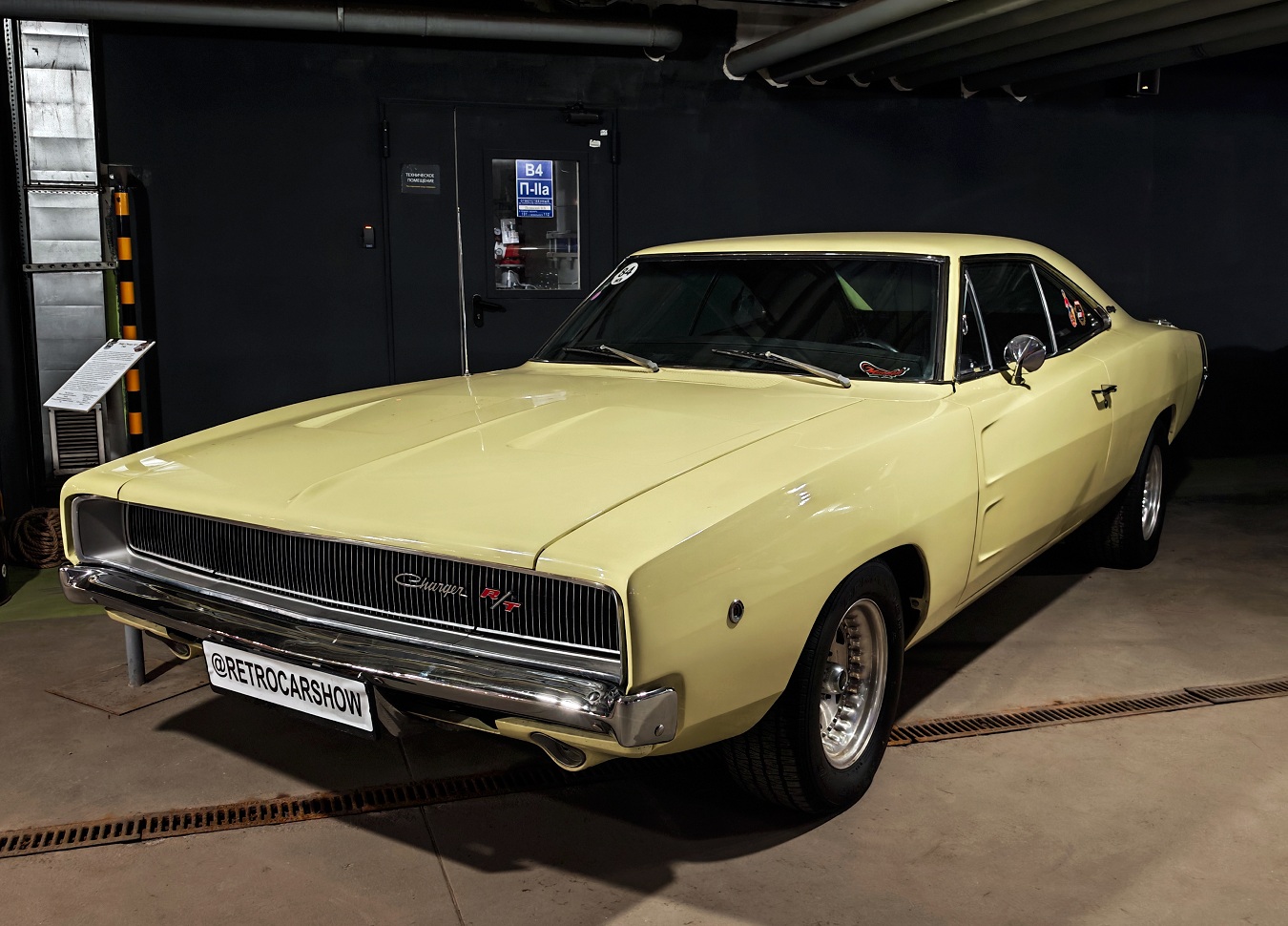 Санкт-Петербург, № (78) Б/Н 0151 — Dodge Charger (2G) '68-70; Санкт-Петербург — Retro Car Show