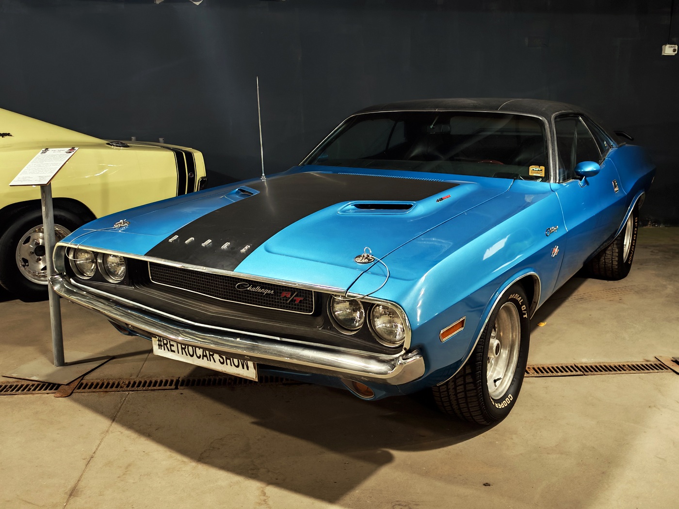 Санкт-Петербург, № Н 126 УЕ 178 — Dodge Challenger '70-74; Санкт-Петербург — Retro Car Show