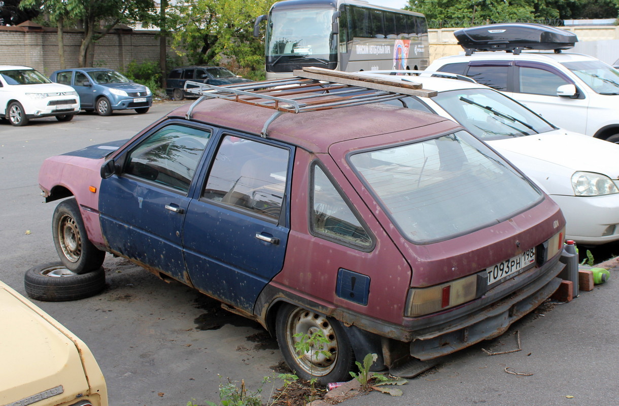 Санкт-Петербург, № Т 093 РН 198 — Иж-2126-020 '97-05