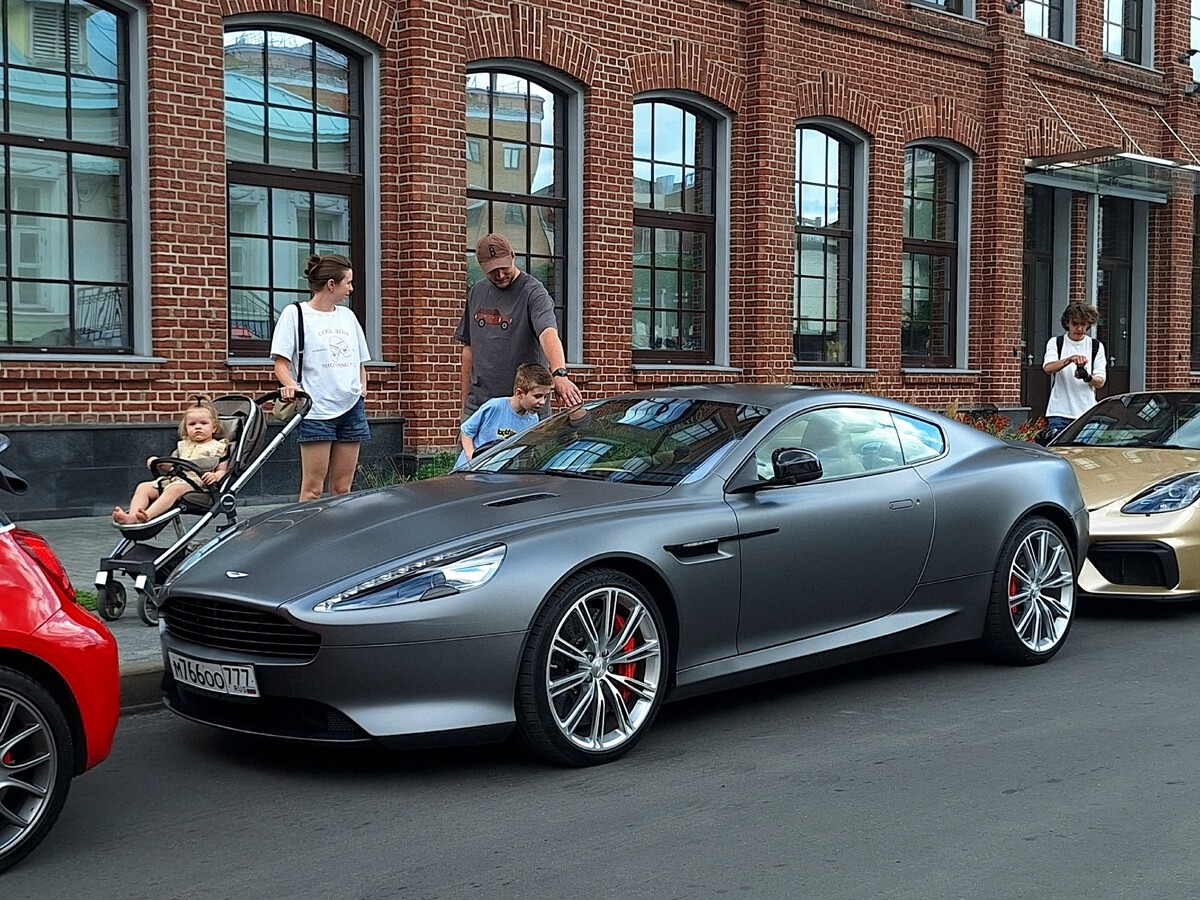 Москва, № М 766 ОО 777 — Aston Martin DB9 '04-16; Москва — Итальянский GRAC 2026