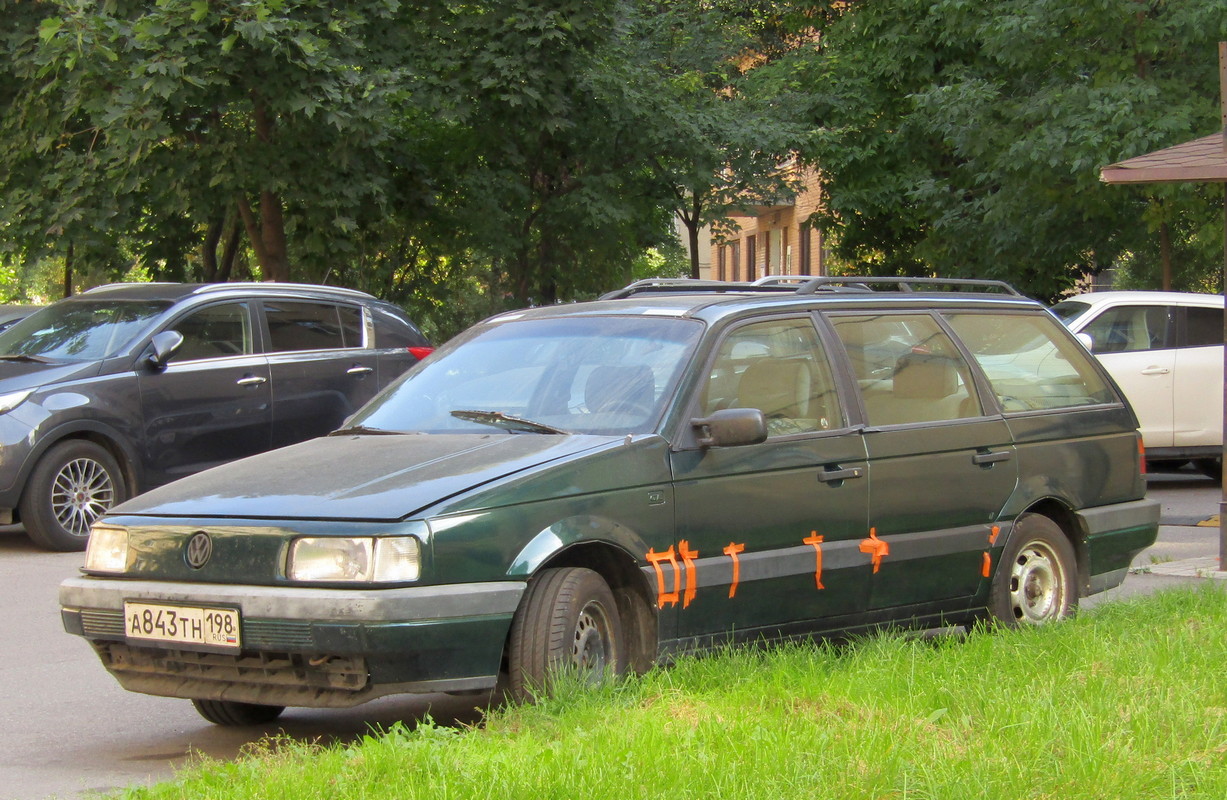 Санкт-Петербург, № А 843 ТН 198 — Volkswagen Passat Variant (B3) '88-93