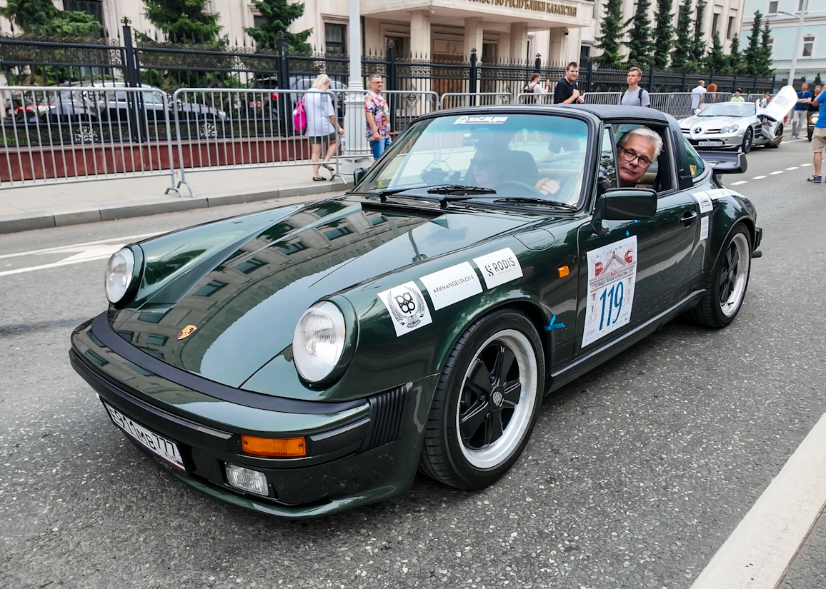 Москва, № Е 911 МВ 777 — Porsche 911S Targa '67-73