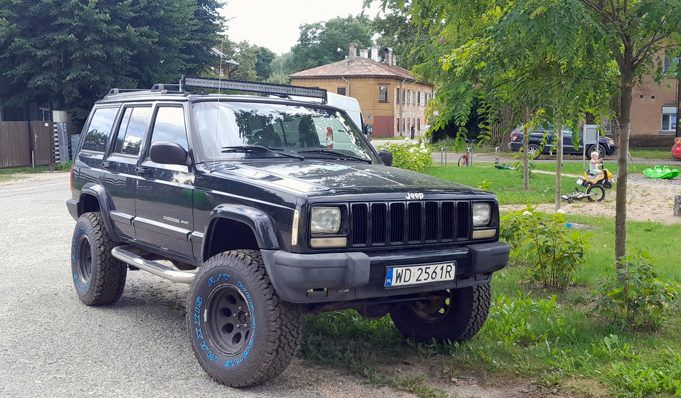 Польша, № WD 2561R — Jeep Cherokee (XJ) '84-01