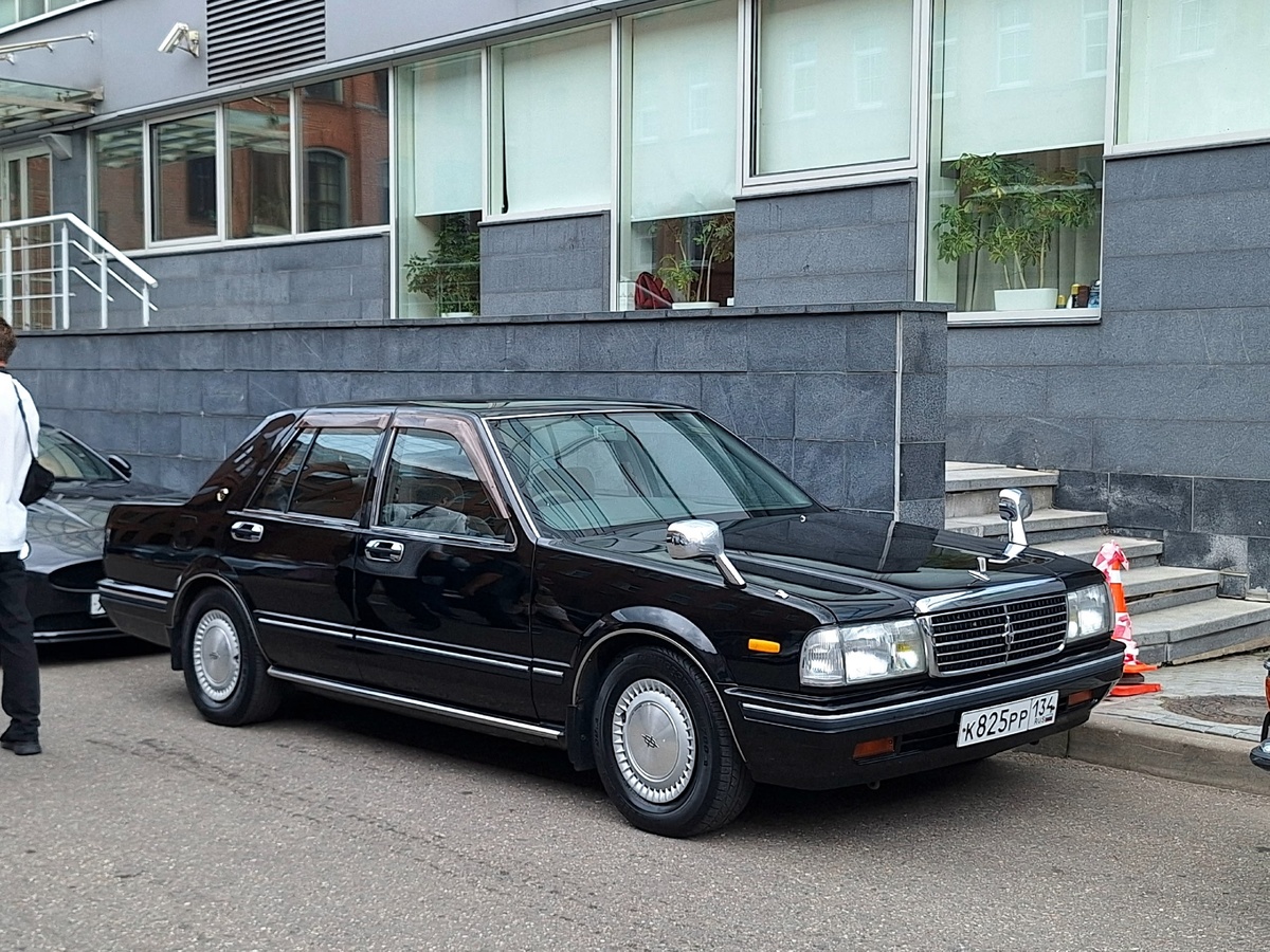 Волгоградская область, № К 825 РР 134 — Nissan Cedric (Y31) facelift '91-14; Москва — Итальянский GRAC 2026