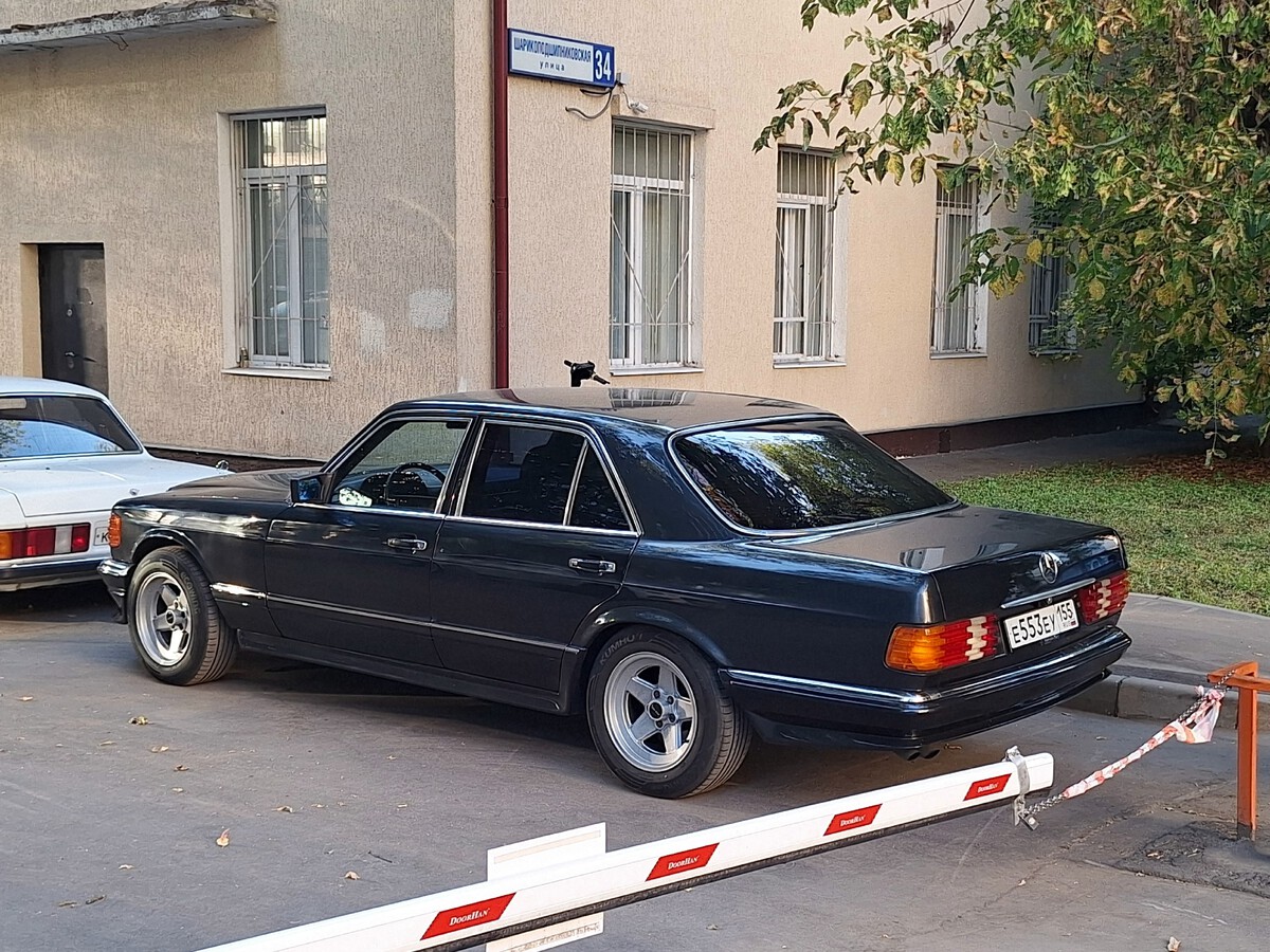Московская область, № Е 553 ЕУ 155 — Mercedes-Benz (W126) '79-91