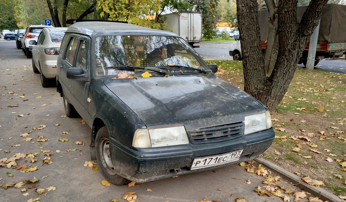 Москва, № Р 171 ЕС 197 — Иж-21261-030 '04-05