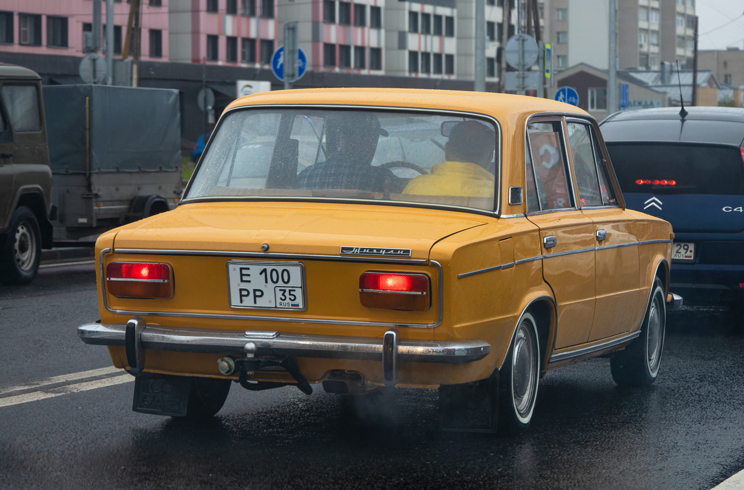 Вологодская область, № Е 100 РР 35 — ВАЗ-2103 Жигули '72-84