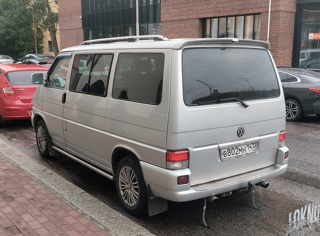 Ленинградская область, № В 802 МН 147 — Volkswagen Caravelle (T4) '90-03