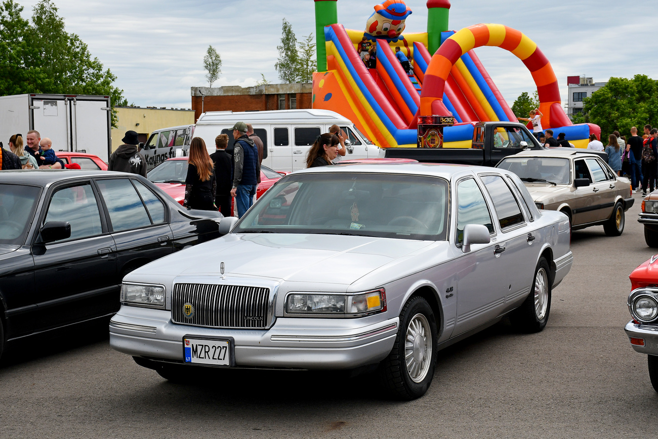 Литва, № MZR 227 — Lincoln Town Car (2G) '90-97; Литва — Retro mugė 2026