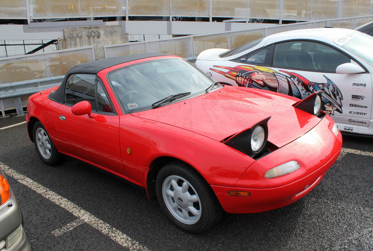 Москва, № Х 953 РЕ 99 — Eunos Roadster '89-96