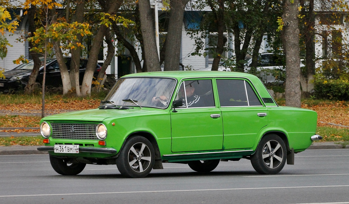 Башкортостан, № Н 361 ВМ 02 — ВАЗ-21013 Жигули '77-88